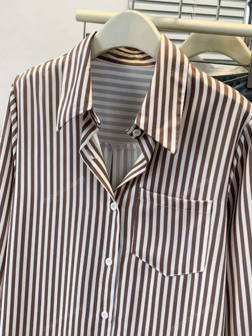ZARA Elegant Minimalist Striped Blouse for Office Casual Versatile